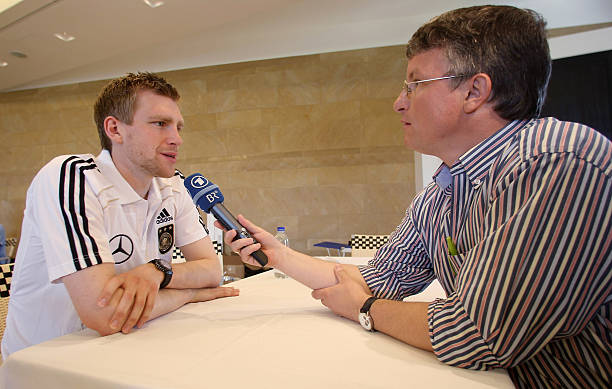 仅打破了球 仅打破了球